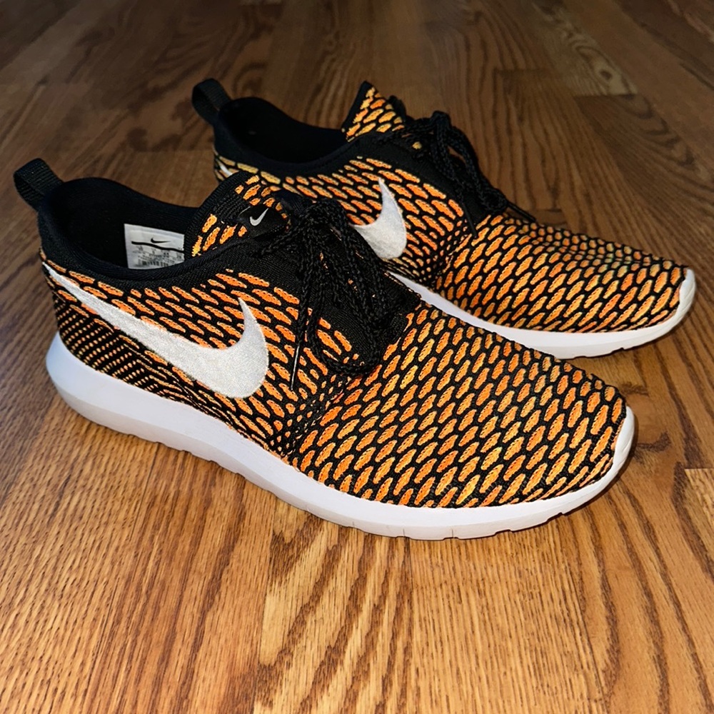 Nike Roshe NM Flyknit ‘Total Orange’ Honeycomb Size 10